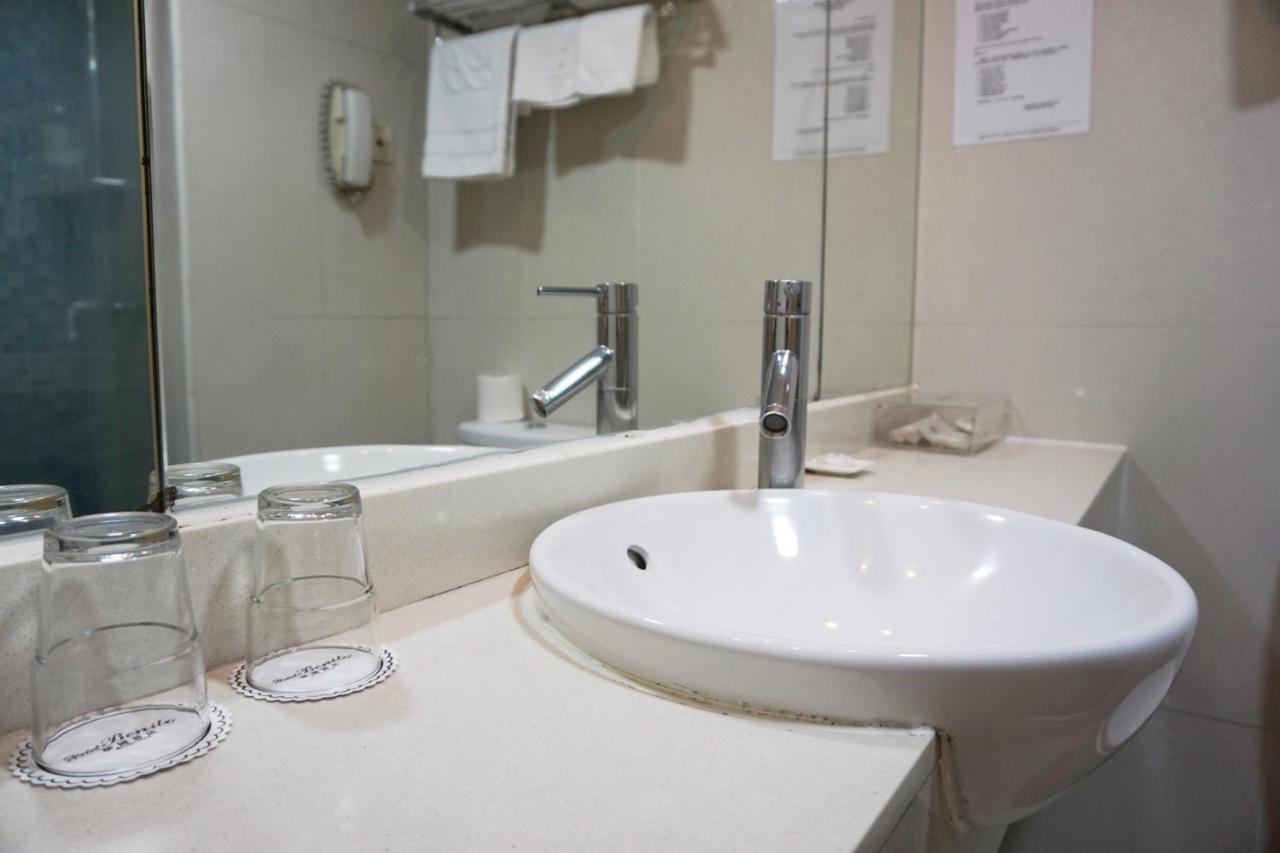 Hotel Benito 香港 エクステリア 写真